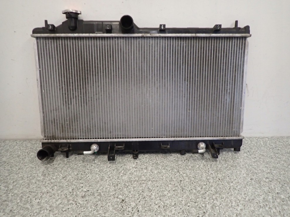 LEGACY OUTBACK 03- 2,5 CHŁODNICA WODY AUTOMAT 5/9