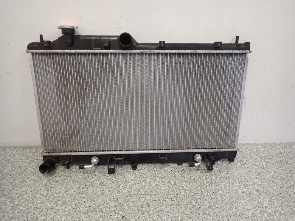 LEGACY OUTBACK 03- 2,5 CHŁODNICA WODY AUTOMAT 6/9