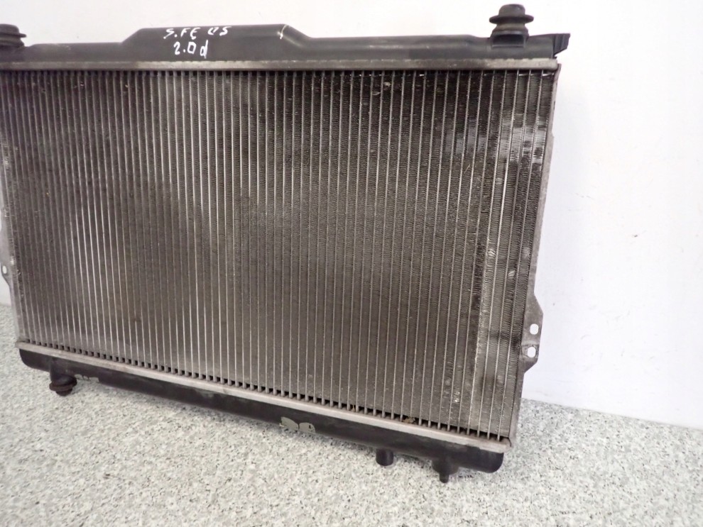 SANTA FE 01- 2.0 CRDI CHŁODNICA WODY 3/9