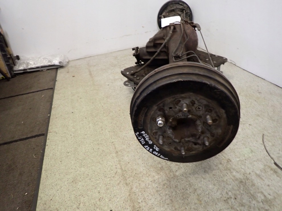 KIA PREGIO 2,5 TCI 2005 MOST TYLNY DYFER 8/11