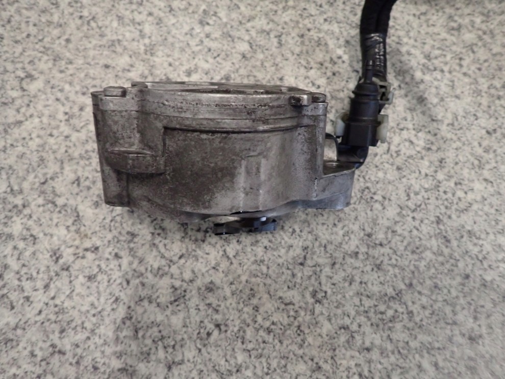 MAZDA 3 MAZDA3 BL 1.6 DIESEL 09- POMPA VACUM 5/9