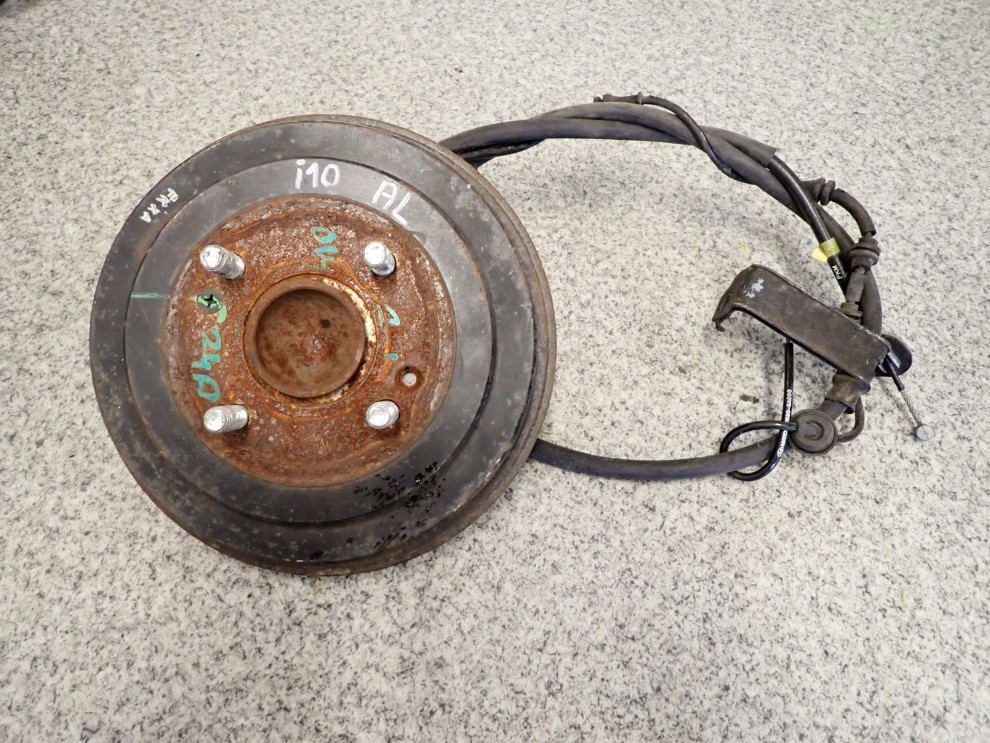 HYUNDAI i10 I 08-11 BĘBEN HAMULCOWY LEWY 2/5