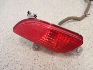 KIA VENGA 09- LAMPKI W ZDERZAK TYŁ PRZECIWMGIELNE 7/8 MINIATURA