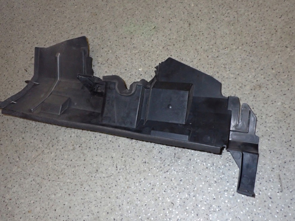 NISSAN NOTE E12 DCI 13- OSŁONA ZAMKA MASKI PLASTIK 3/5