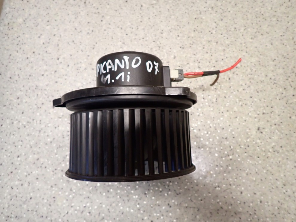 KIA PICANTO 04-10 SILNIK NAGRZEWINCY DMUCHAWA 4/5