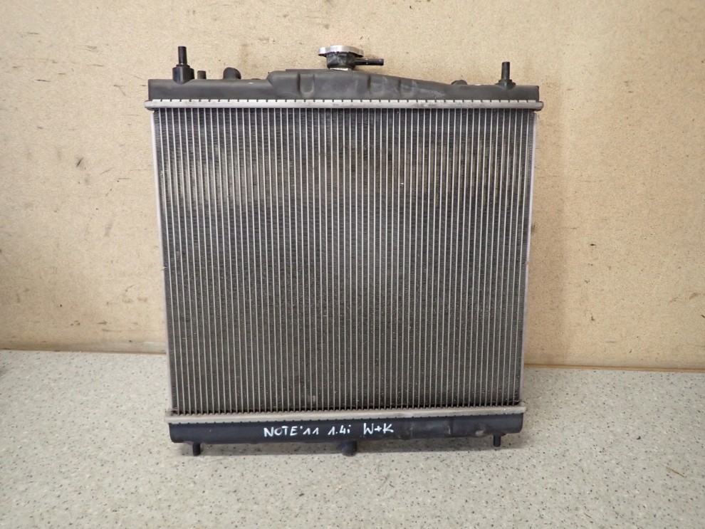 NISSAN NOTE E11 06- 1.4i CHŁODNICA WODY 1/3