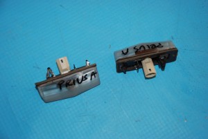 TOYOTA PRIUS II LAMPKA OŚWIETLENIA TABLICY KLAPY 4/4 MINIATURA