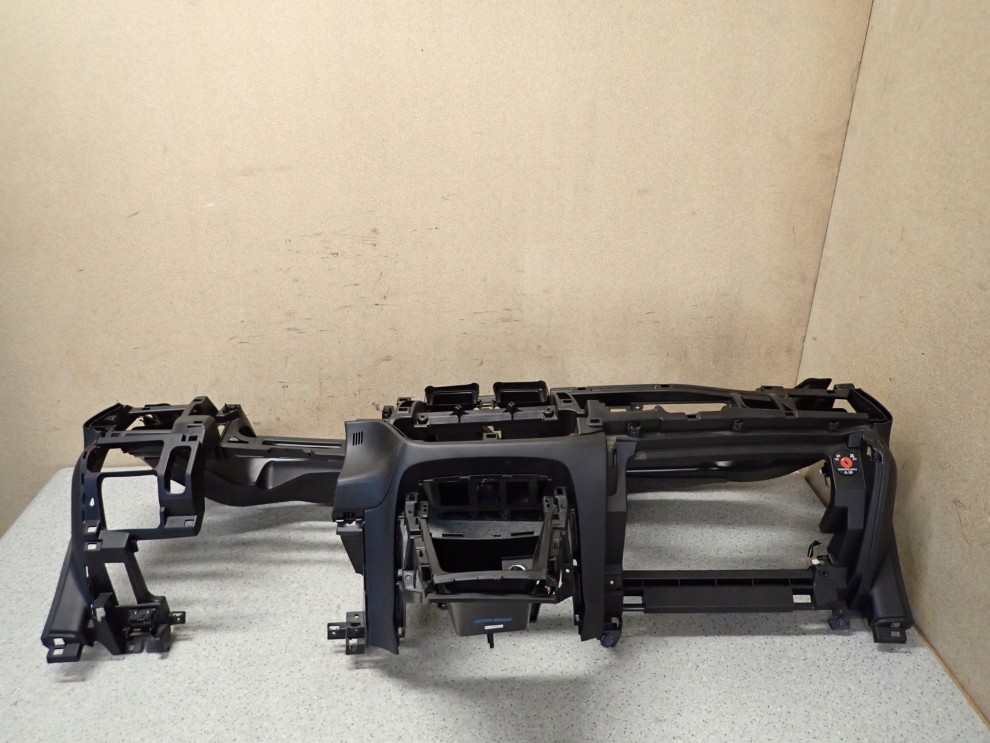 SX4 S-CROSS 13-16 DESKA ROZDZIELCZA KONSOLA EUROPA 1/6