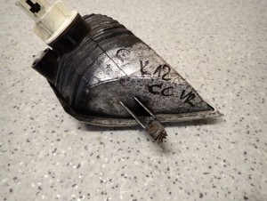 NISSAN MICRA K12 CC CABRIO 03- KIERUNKOWSKAZ PRAWY 2/4 MINIATURA