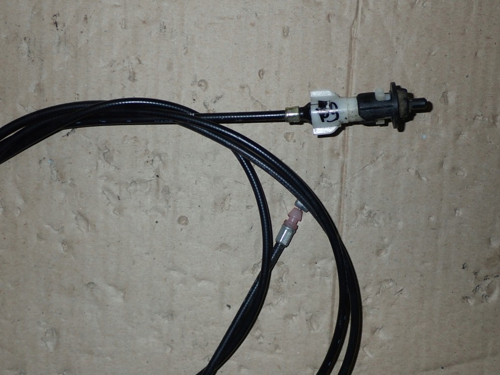 TOYOTA COROLLA E11 5d 97- LINKA KLAPKI PALIWA 3/3