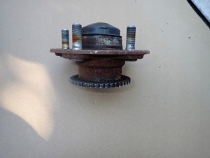 NISSAN PRIMERA P12 02-07 PIASTA KOŁA TYLNA ŁOZYSKO 2/3 MINIATURA