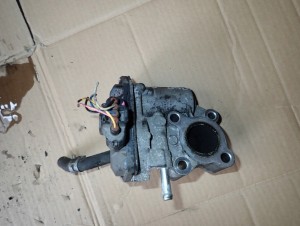 TOYOTA YARIS II 09-11 D4D ZAWÓR EGR SPALIN