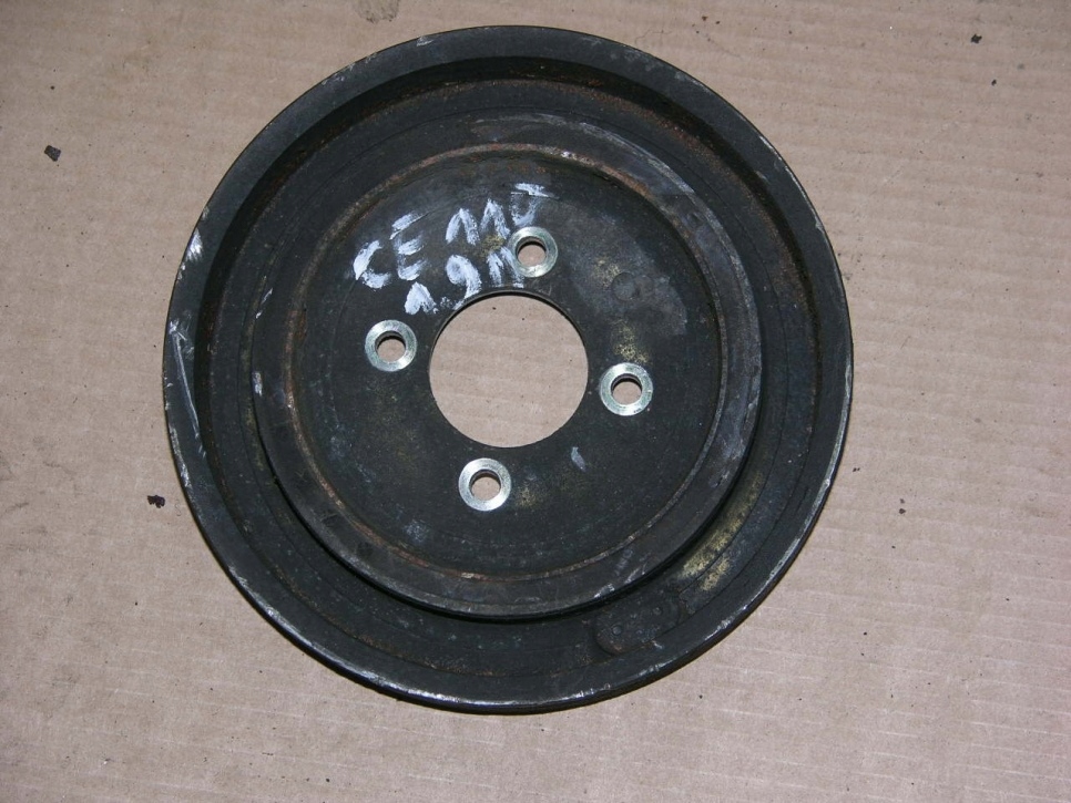 TOYOTA COROLLA E11 97-02 1.9 DIESEL KOŁO PASOWE 2/2