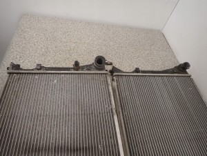 TOYOTA COROLLA VERSO 04- 2.2 d CHŁODNICA WODY 6/10 MINIATURA