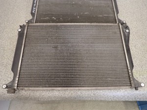 TOYOTA COROLLA VERSO 04- 2.2 d CHŁODNICA WODY 10/10 MINIATURA