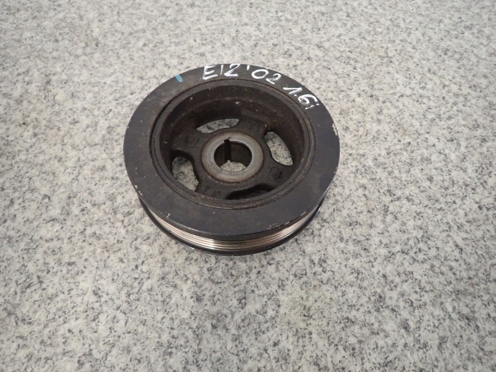 TOYOTA COROLLA E12 KOŁO PASOWE 6/6