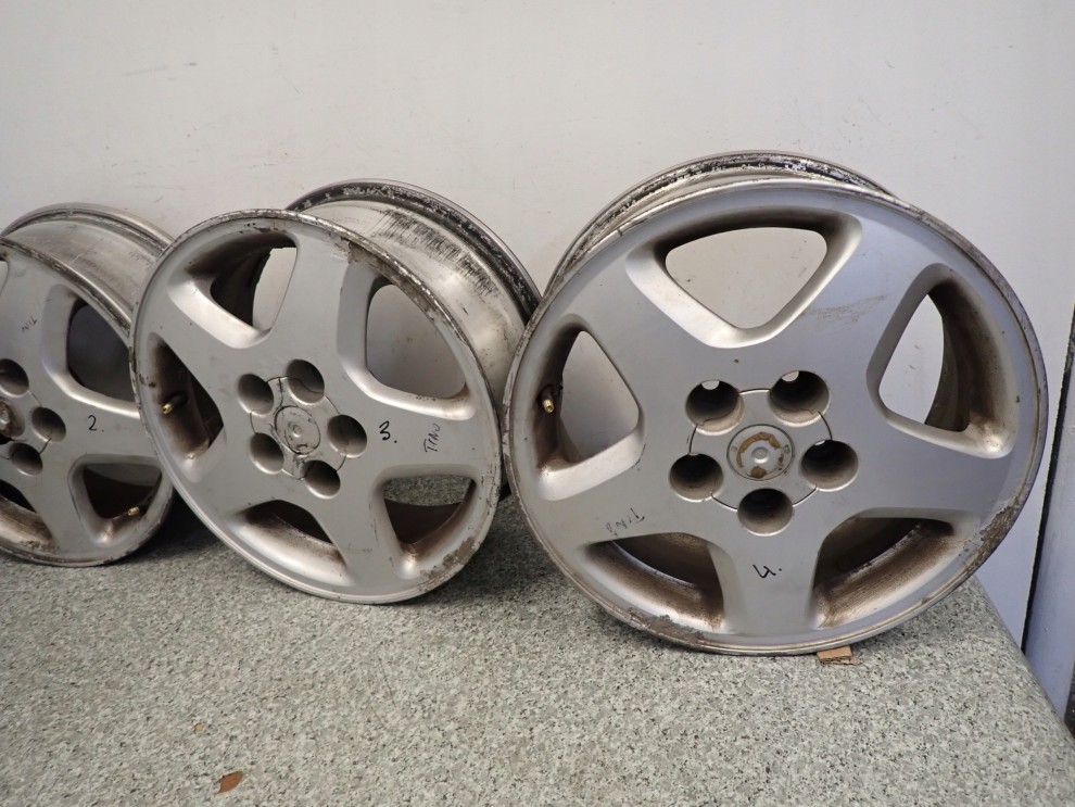NISSAN ALMERA TINO 00-06 FELGI ALUMINIOWE ALUFELGI 4/14