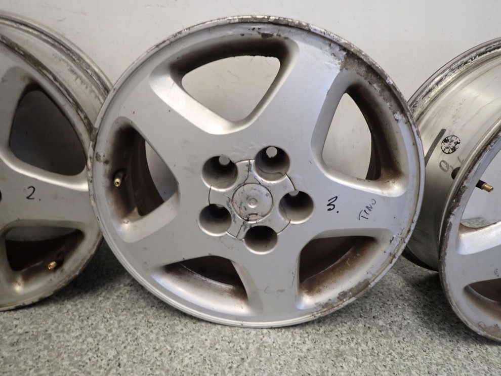 NISSAN ALMERA TINO 00-06 FELGI ALUMINIOWE ALUFELGI 8/14