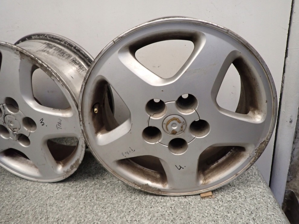NISSAN ALMERA TINO 00-06 FELGI ALUMINIOWE ALUFELGI 9/14