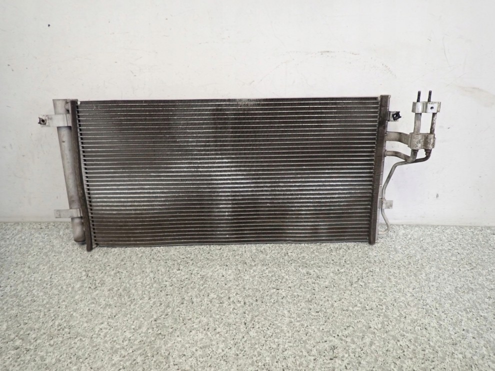 HYUNDAI SONATA V 2.0 CRDI 05-09 CHŁODNICA KLIMATYZACJI 3/4