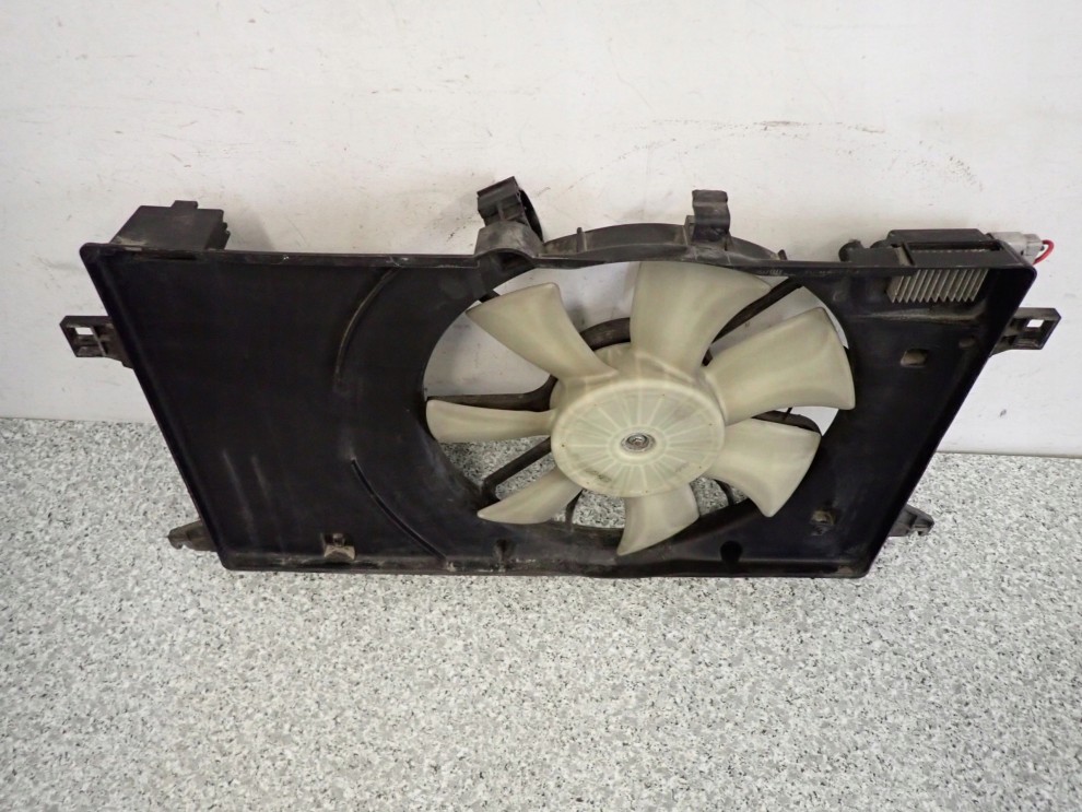 MAZDA 5 MAZDA5 05-10 2.0 DIESEL RF7 WENTYLATOR CHŁODNICY 3/6