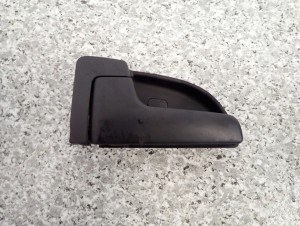 KIA CEED 06-12 KLAMKA WEWNĘTRZNA PRZEDNIA LEWA
