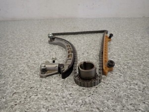 SUZUKI SWIFT M13A 1.3i 04-09 ROZRZĄD KOMPLET 2/4 MINIATURA