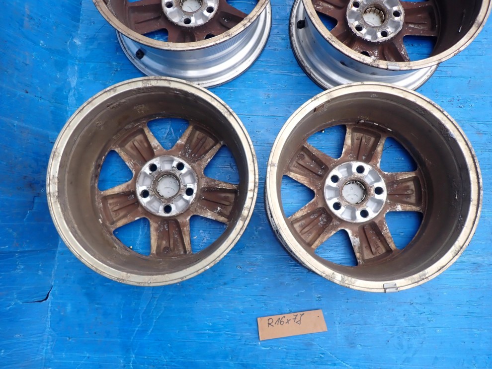 TOYOTA RAV4 FELGI STALOWE KOMPLET 16\