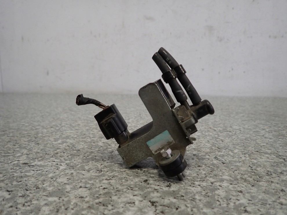 TOYOTA AURIS YARIS II COROLLA E 12 1.4 D4D 06- ZAWÓR STEROWANIA TURBINY 1/5