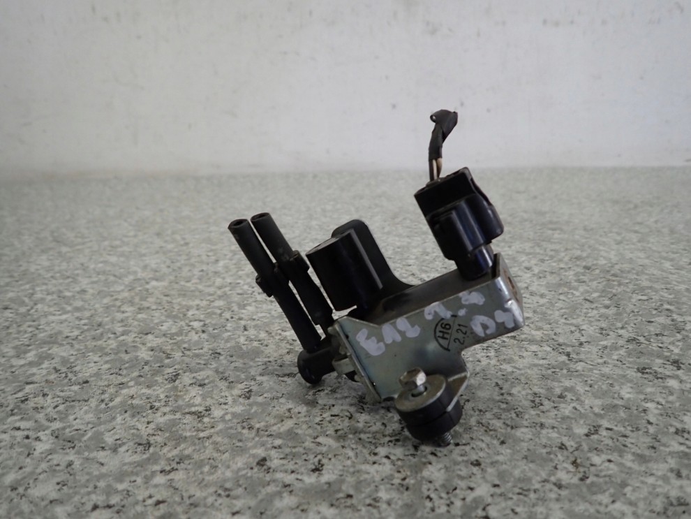 TOYOTA AURIS YARIS II COROLLA E 12 1.4 D4D 06- ZAWÓR STEROWANIA TURBINY 3/5