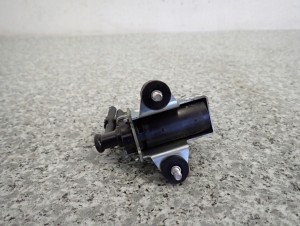 TOYOTA AURIS YARIS II COROLLA E 12 1.4 D4D 06- ZAWÓR STEROWANIA TURBINY 4/5 MINIATURA