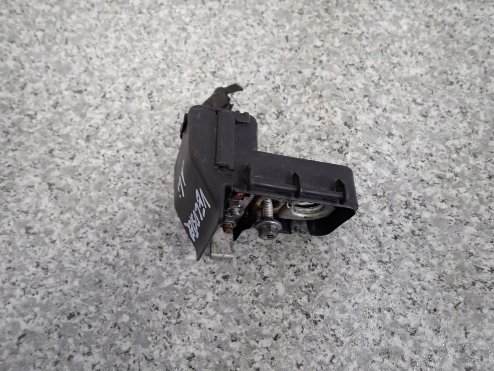 HYUNDAI VELOSTER 1.6 GDI 11-18 KLEMA PLUSOWA 3/4