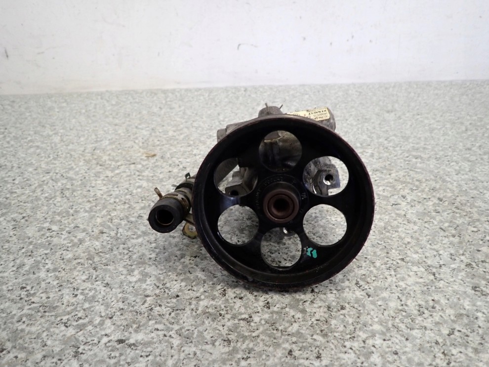 NISSAN PRIMERA P12 1.9DCI 02- POMPA WSPOMAGANIA 5/8