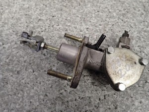 HONDA FR-V FRV 04- 2.0i POMPKA SPRZĘGŁA