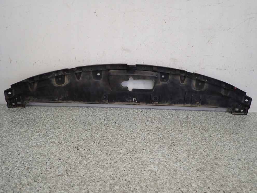 HYUNDAI i40 11-15 OSŁONA PRZEDNIEGO PASA ZAMKA MASKI PLASTIK 2/3