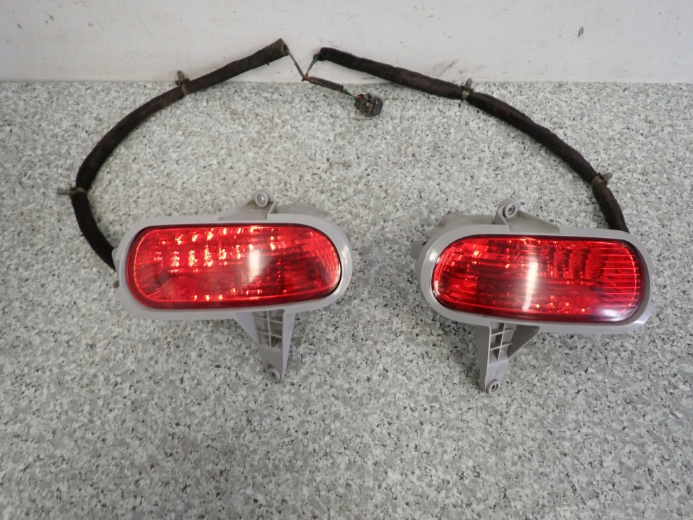 HYUNDAI I30 CW KOMBI 07-12 LAMPY PRZECIWMGIELNE TYLNE KOMPLET 2/4
