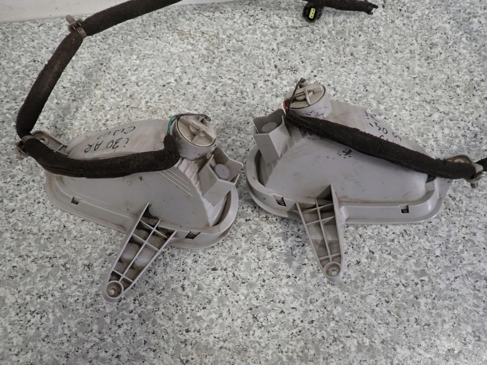 HYUNDAI I30 CW KOMBI 07-12 LAMPY PRZECIWMGIELNE TYLNE KOMPLET 3/4
