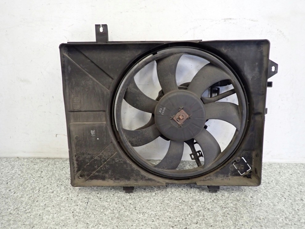 HYUNDAI GETZ 02-05 CRDI WENTYLATOR CHŁODNICY 1/4