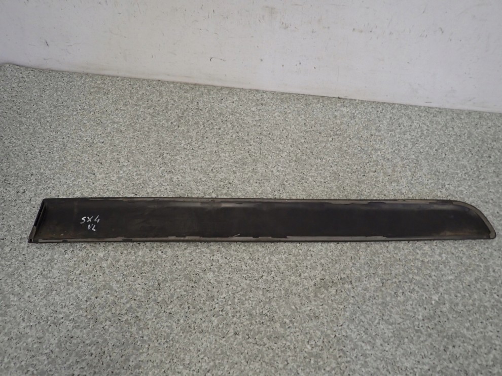 SUZUKI SX4 06-13 LISTWA DRZWI PRZEDNIA LEWA 4/7