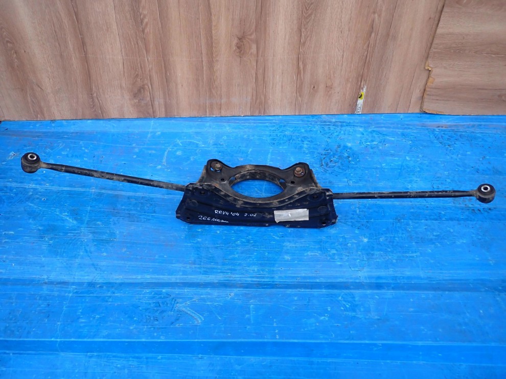 TOYOTA RAV4 RAV 4 II 00-05 BELKA TYLNA ZAWIESZENIA 1/4
