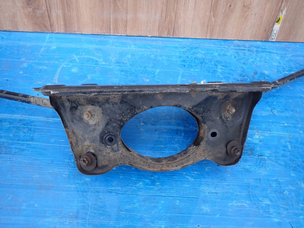 TOYOTA RAV4 RAV 4 II 00-05 BELKA TYLNA ZAWIESZENIA 4/4
