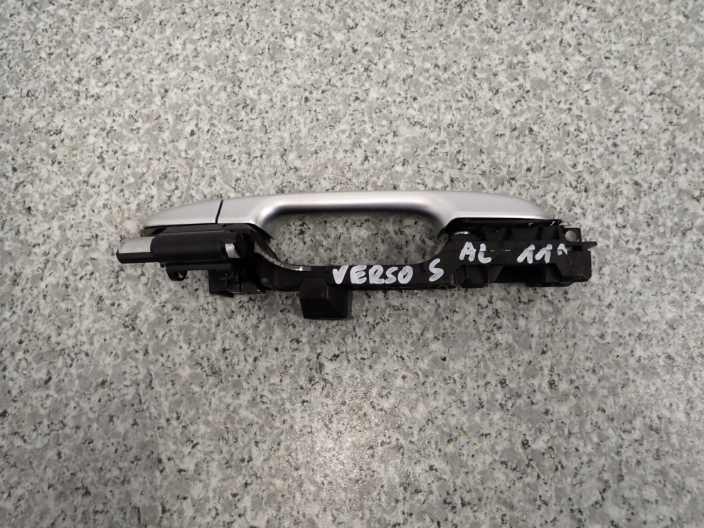 TOYOTA VERSO S KLAMKA TYLNA LEWA 3/5