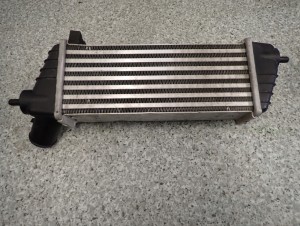 HYUNDAI ACCENT 1.5d 00-05 INTERCOOLER 4/5 MINIATURA