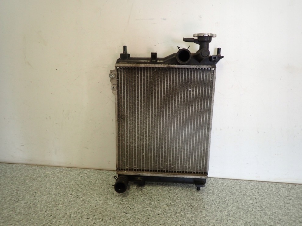 HYUNDAI GETZ 06- 1.4i CHŁODNICA WODY SILNIKA 1/5