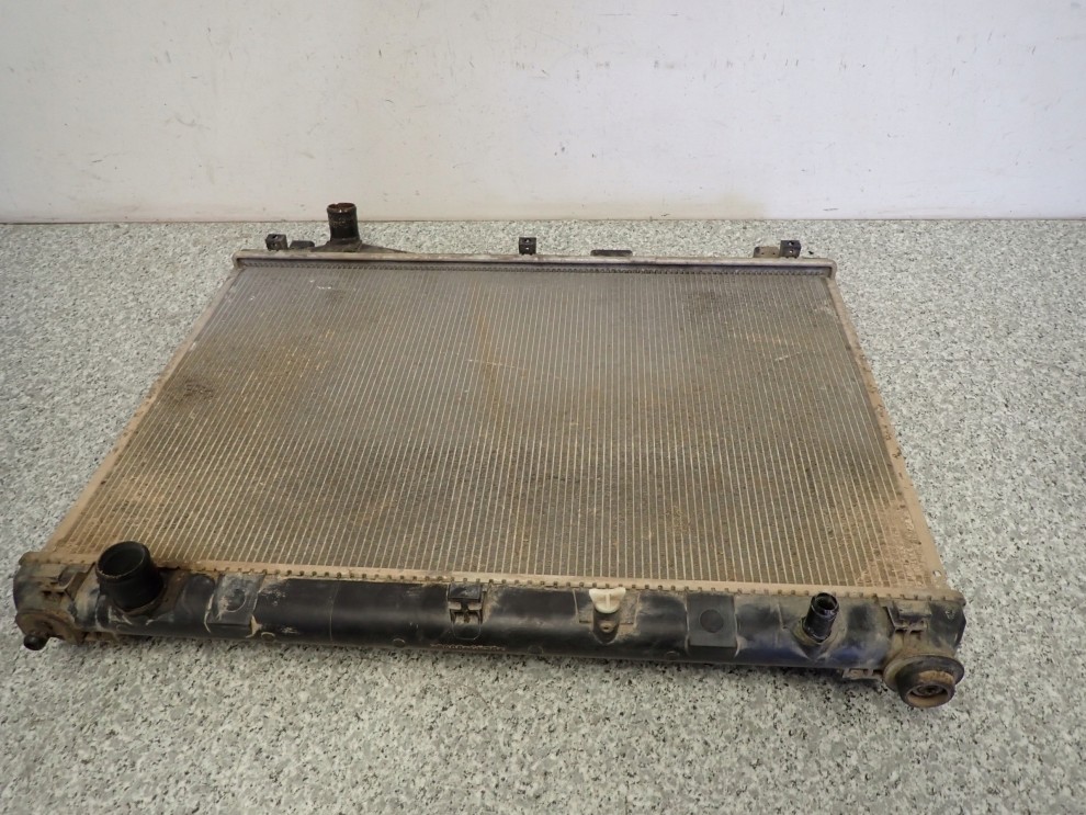 GRAND VITARA 05 - 1,9 DDIS CHŁODNICA WODY SILNIKA 9/11