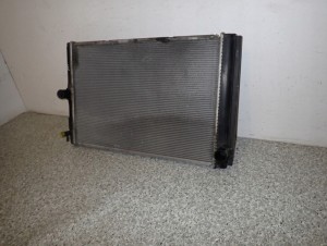 TOYOTA AURIS 1.4 D4D 06-09 CHŁODNICA WODY 4/8 MINIATURA