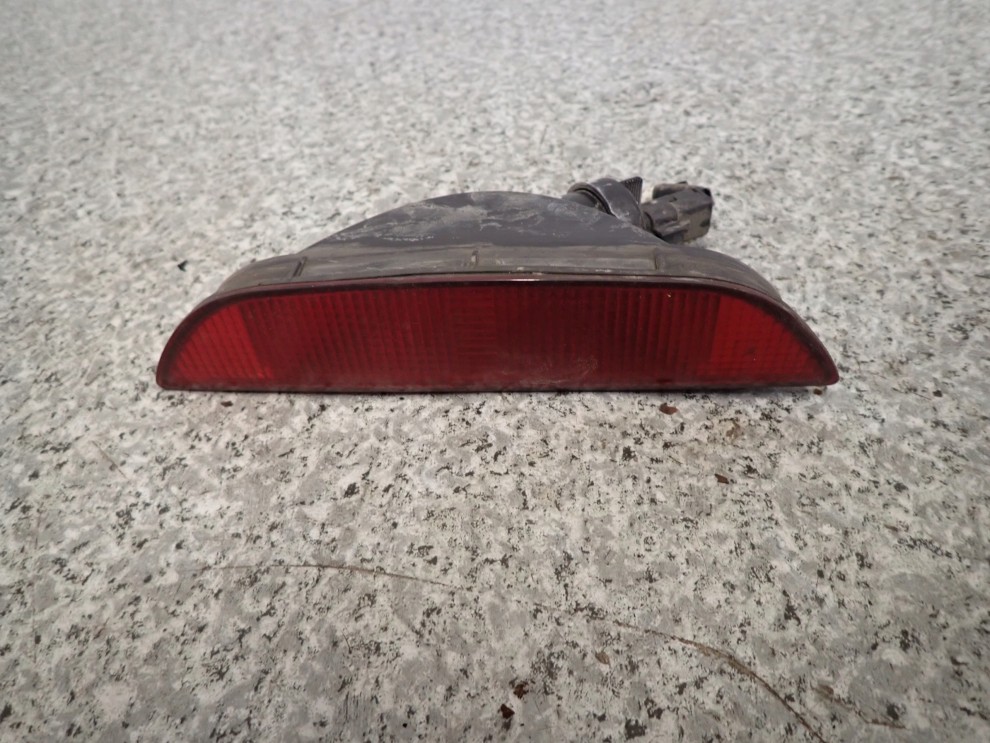 NISSAN NOTE E11 06-09 LAMPA PRZECIWMGIELNA TYŁ 4/9
