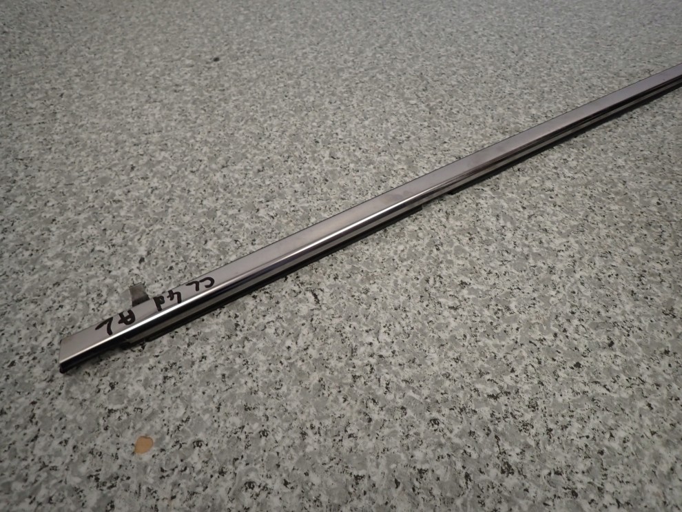 HONDA ACCORD CL 4d VII 03- LISTWA ZGARNIAJĄCA TYLNA LEWA PARAPET 3/5