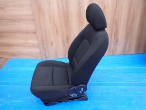 HYUNDAI IX20 HB 5D 09- FOTEL PRZEDNI PRAWY PASAŻERA 3/7 MINIATURA