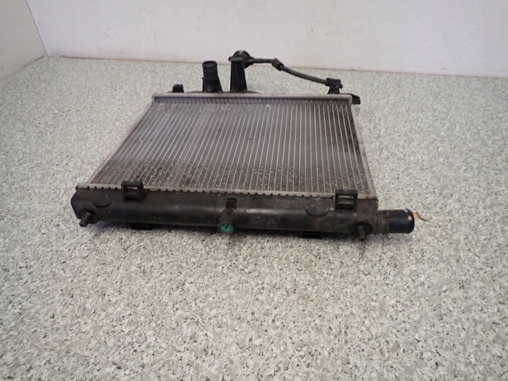 HYUNDAI i10 10- 1.0I CHŁODNICA WODY 3/6